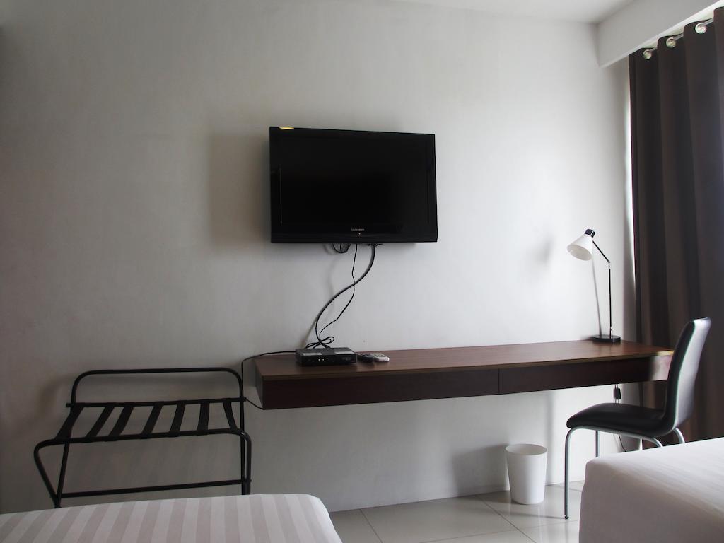Cityscape Hotel Mandaue City Ngoại thất bức ảnh