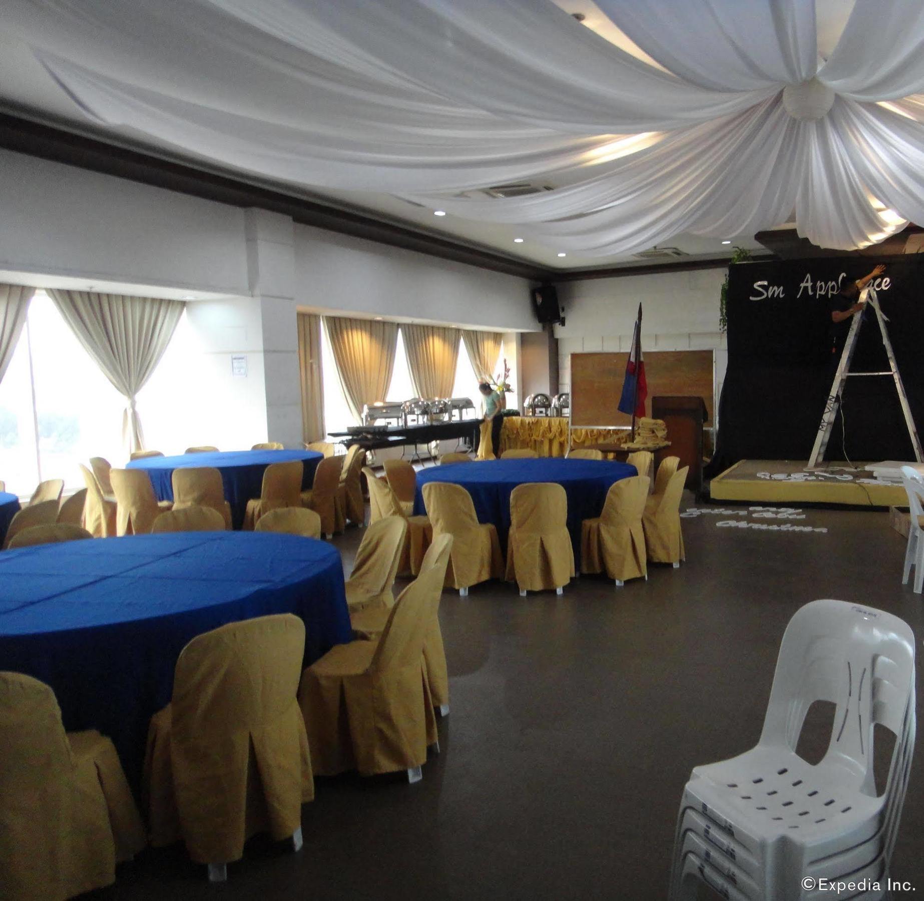 Cityscape Hotel Mandaue City Ngoại thất bức ảnh